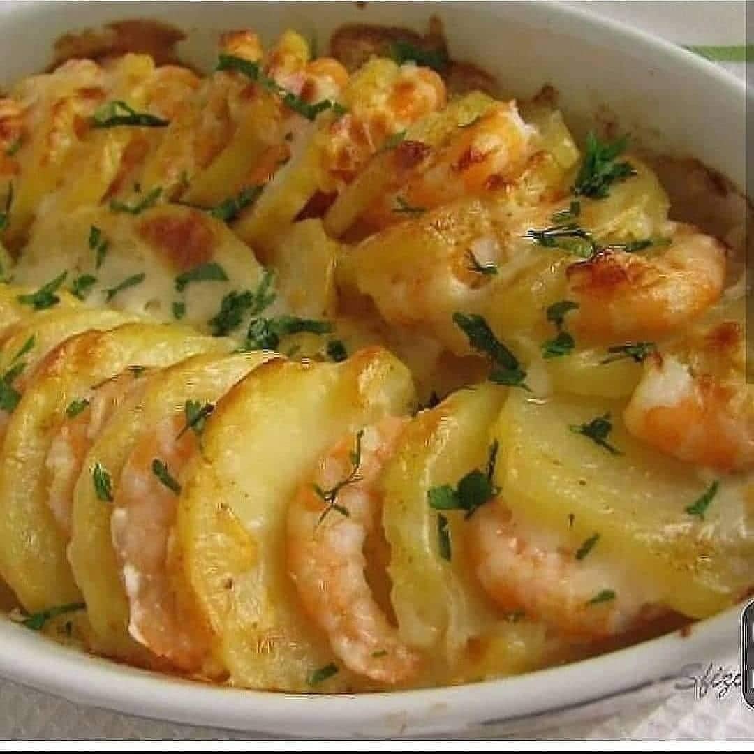 GRATIN POTATOES WITH SHRIMP